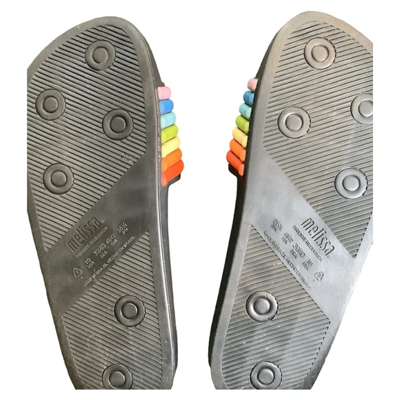 Melissa rainbow slides size 10 - Picture 3 of 3